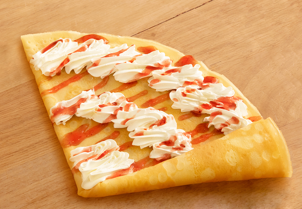 Strawberry sauce & cream